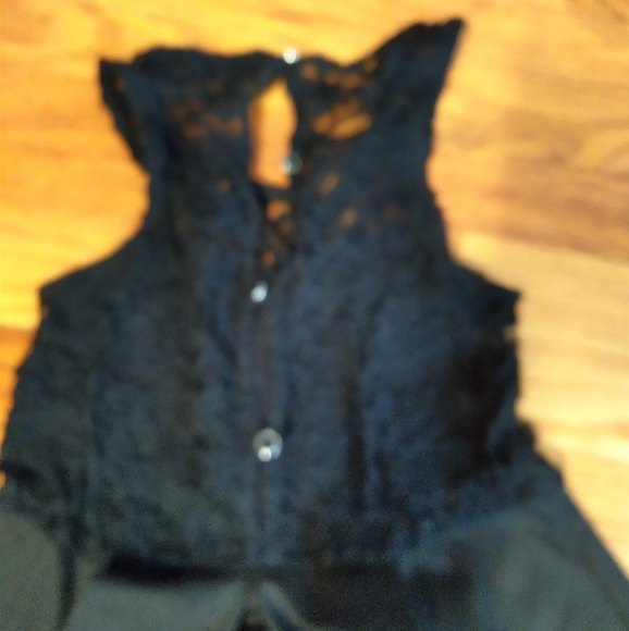 Hearts black lace dress - Picture 2 of 4